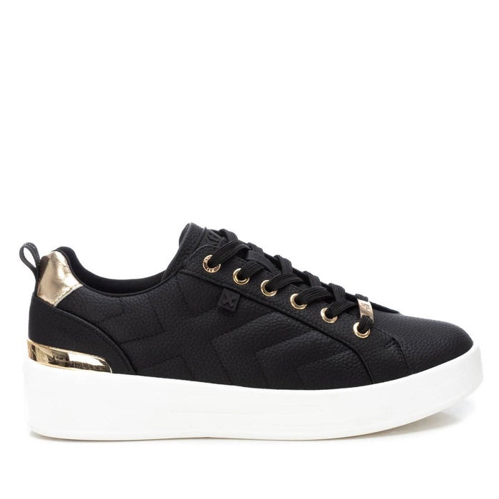 Women's Black Sneaker | XTI