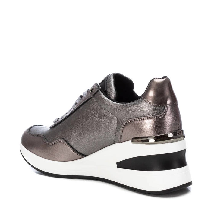 Women's Lead Sneaker | XTI