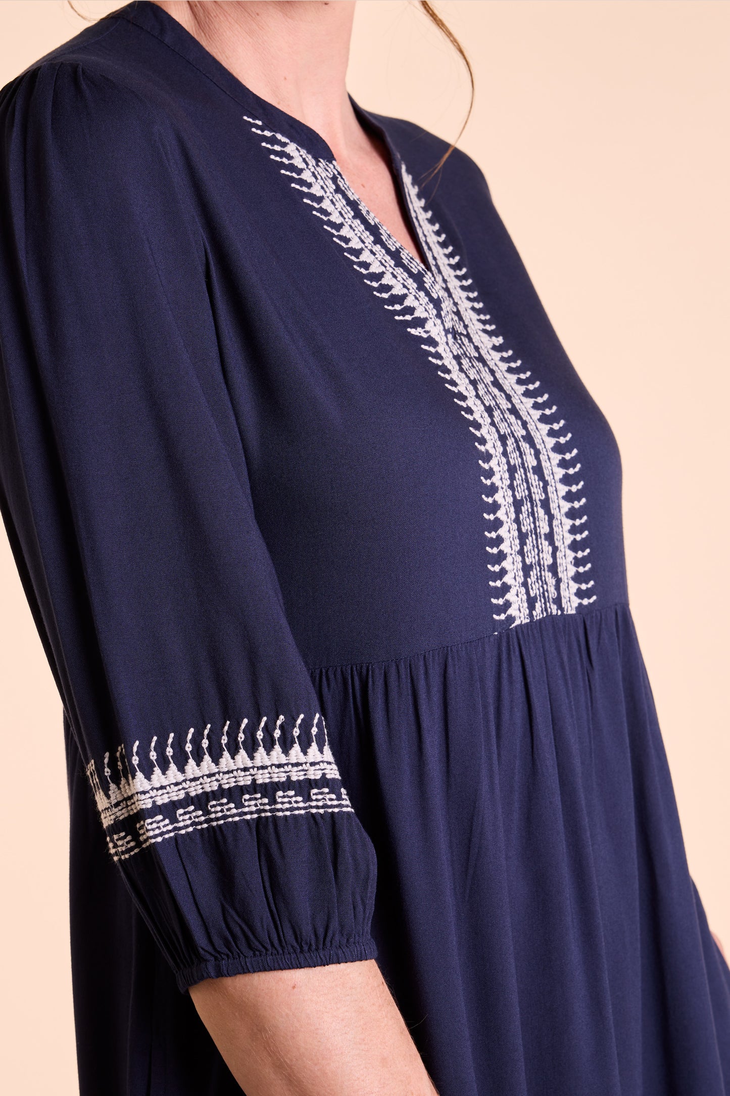 Embroidered Viscose Dress | Nomads