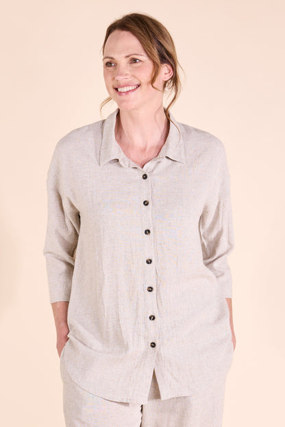 Linen Scoop Hem Shirt | Nomads